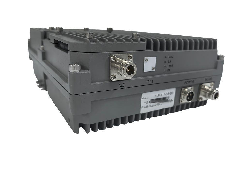  五指山三频手机信号接收器2000㎡